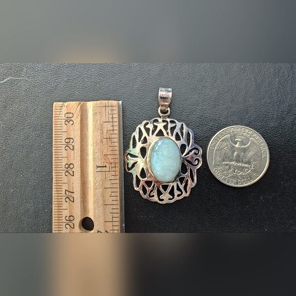 Quartz Silver Pendant - Picture 2 of 9